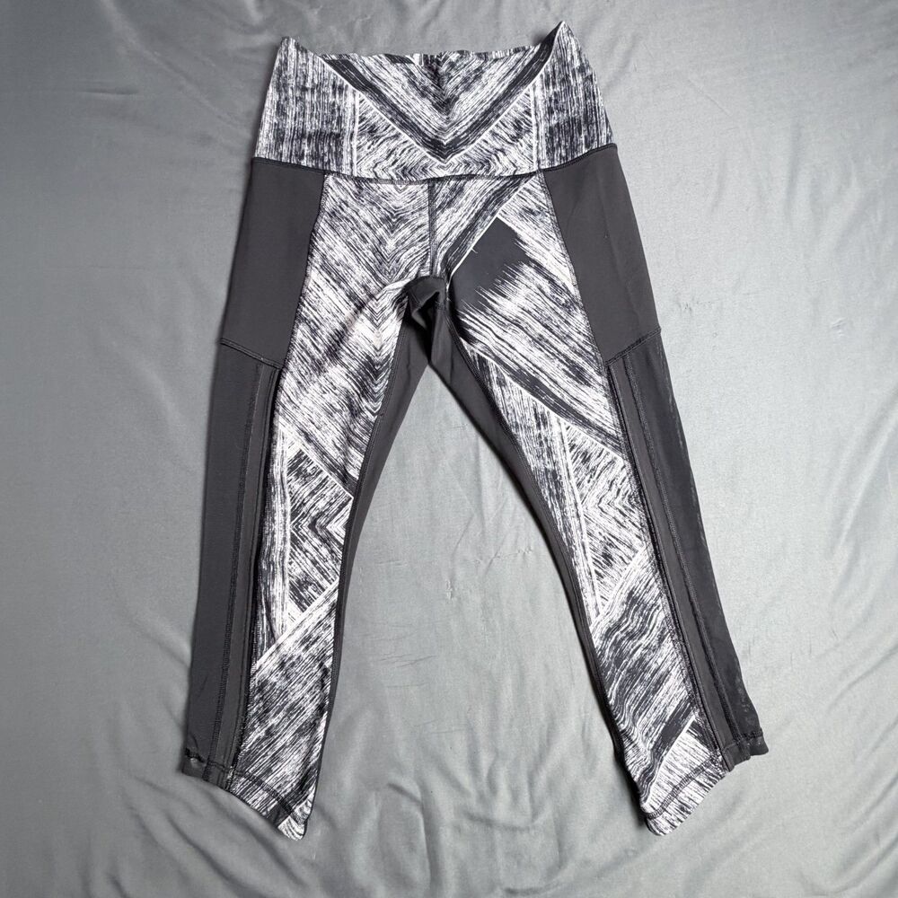 Lululemon Leggings Athletic Size 6 Black White Mesh Two Color Gym Yoga Workout